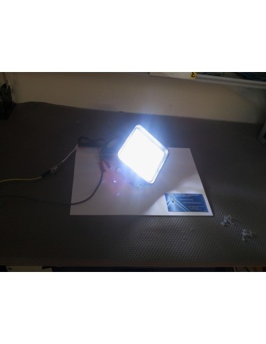 Faretto universale quadrato 12V-24V epistar