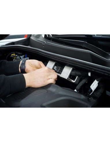 Protezione ECU STEEL COVERS